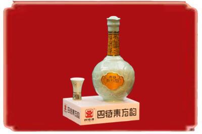 喀喇沁旗烟酒回收四特酒.jpg